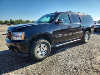 CHEVROLET SUBURBAN