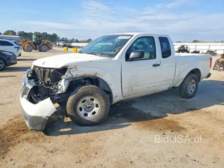NISSAN FRONTIER S