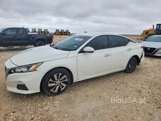 NISSAN ALTIMA S