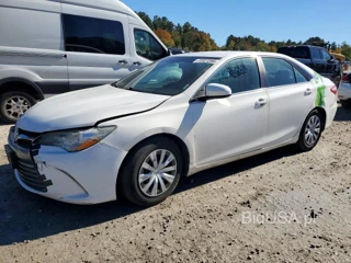 TOYOTA CAMRY HYBRID LE