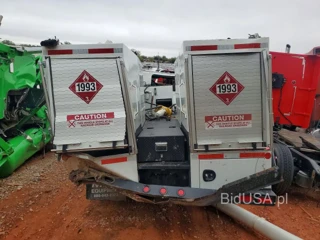 PETERBILT 537