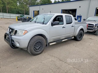 NISSAN FRONTIER SV