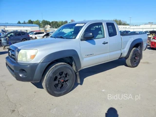 TOYOTA TACOMA BASE