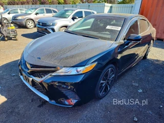 TOYOTA CAMRY XSE