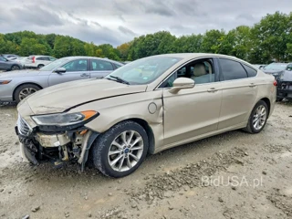 FORD FUSION TITANIUM PHEV