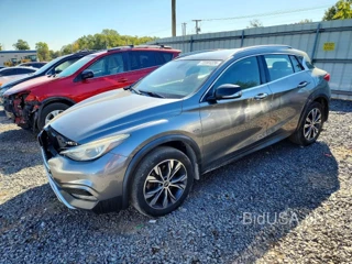 INFINITI QX30 PREMIUM