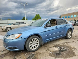 CHRYSLER 200 TOURING
