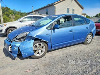 TOYOTA PRIUS BASE