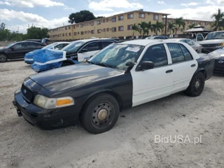 FORD CROWN VICTORIA POLICE INTERCEPTOR