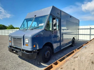 FREIGHTLINER MT45 CHASSIS