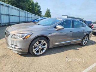 BUICK LACROSSE AVENIR