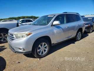 TOYOTA HIGHLANDER SE