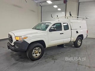 TOYOTA TACOMA SR