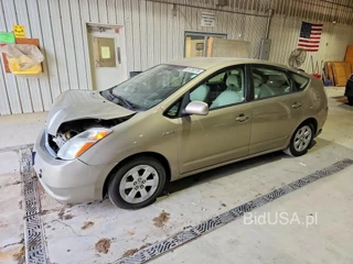TOYOTA PRIUS BASE