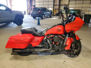 HARLEY-DAVIDSON FLTRXS ROAD GLIDE SPECIAL