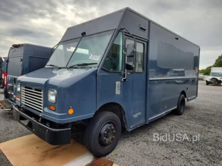 FREIGHTLINER MT45 CHASSIS