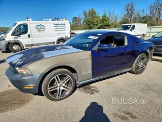 FORD MUSTANG GT