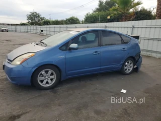 TOYOTA PRIUS BASE