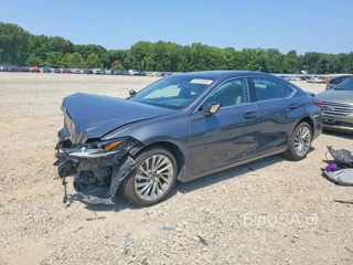 LEXUS ES 300H ULTRA LUXURY