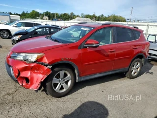 TOYOTA RAV4 XLE