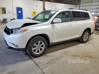 TOYOTA HIGHLANDER SE