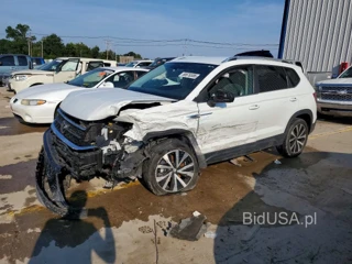 VOLKSWAGEN TAOS SE