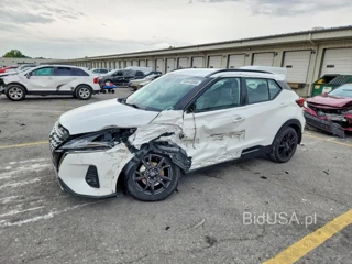 NISSAN KICKS SR
