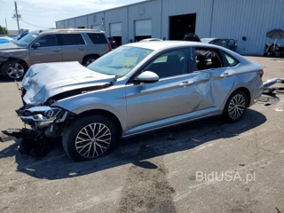 VOLKSWAGEN JETTA S