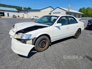 TOYOTA CAMRY CE