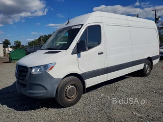 MERCEDES-BENZ SPRINTER 2500