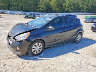 TOYOTA PRIUS C