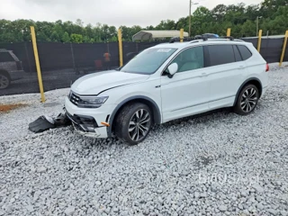 VOLKSWAGEN TIGUAN SEL PREMIUM R-LINE