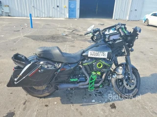 HARLEY-DAVIDSON FLHXS
