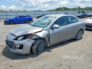 MAZDA 3 I