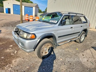MITSUBISHI MONTERO SPORT ES