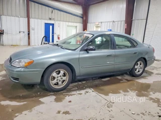 FORD TAURUS SE