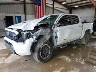 TOYOTA TACOMA TRD SPORT