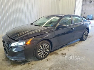 NISSAN ALTIMA SV