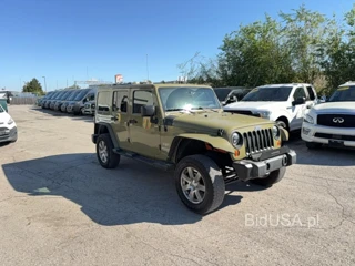 JEEP WRANGLER UNLIMITED SAHARA