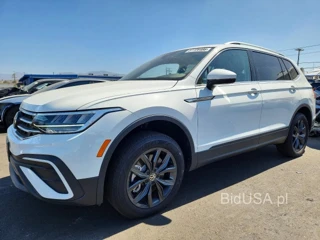 VOLKSWAGEN TIGUAN SE