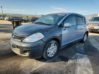 NISSAN VERSA 1.8 S