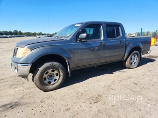 NISSAN FRONTIER SE