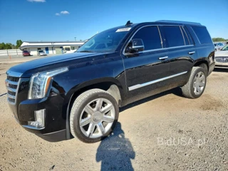 CADILLAC ESCALADE LUXURY