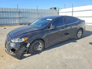 FORD FUSION S