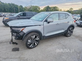 VOLVO XC40 ULTIMATE
