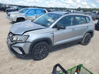 VOLKSWAGEN TAOS S
