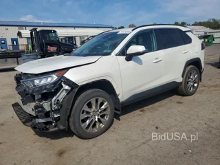 TOYOTA RAV4 XLE PREMIUM