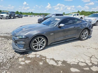 FORD MUSTANG GT