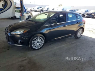 FORD FOCUS TITANIUM