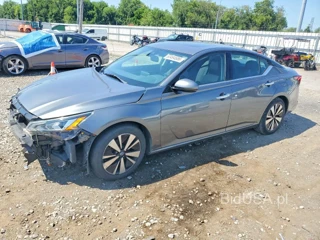 NISSAN ALTIMA SV
